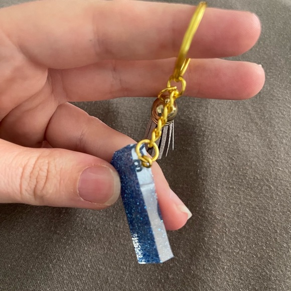 Handmade Number "1" Keychain - Picture 3 of 6